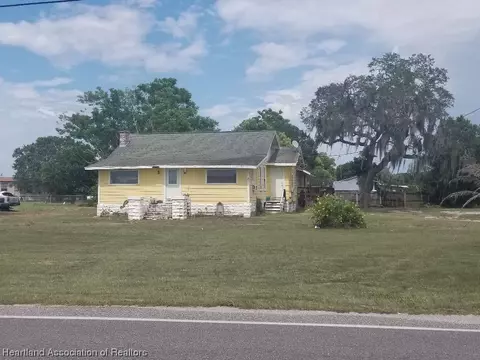 1710 Martin Luther King Jr Blvd, Sebring, FL 33870