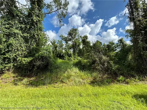 7618 Ancha St, Sebring, FL 33872