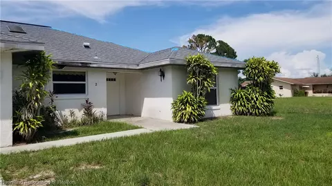 824 Lake Betty Dr, Lake Placid, FL 33852