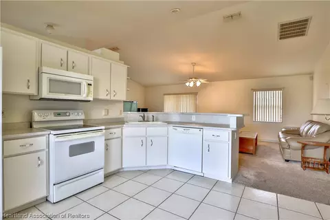 4425 Mackerel Dr, Sebring, FL 33870 photo 9
