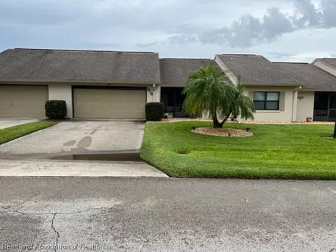 316 Grove Cir, Avon Park, FL 33825