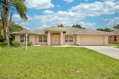 4100 Loretto Ave, Sebring, FL 33872 photo 2