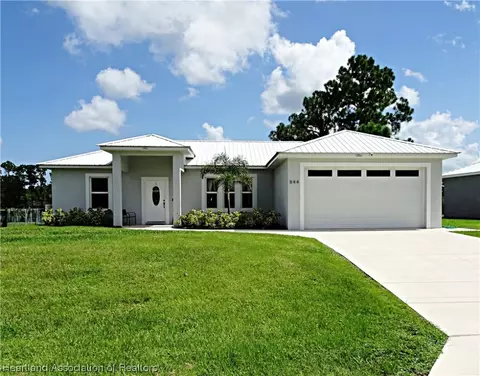 844 Lake Betty Dr, Lake Placid, FL 33852