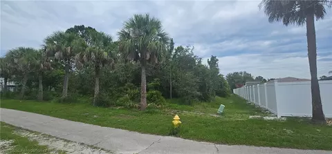 5512 Woods N Irons St, Sebring, FL 33872
