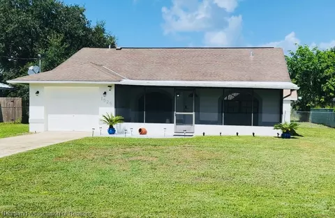 1525 Walnut Ave, Lake Placid, FL 33852