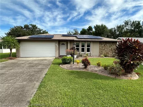 321 Rail Ave, Sebring, FL 33870