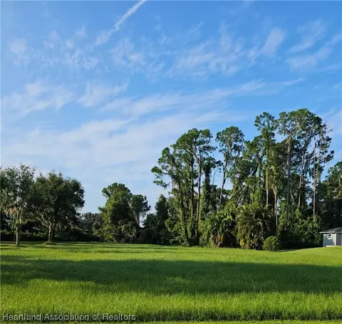 11 Mallard Dr, Lake Placid, FL 33852