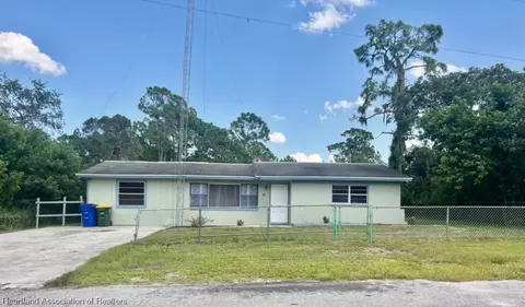 229 Dreamers Dr, Lake Placid, FL 33852