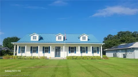 125 Melanie Dr, Lake Placid, FL 33852