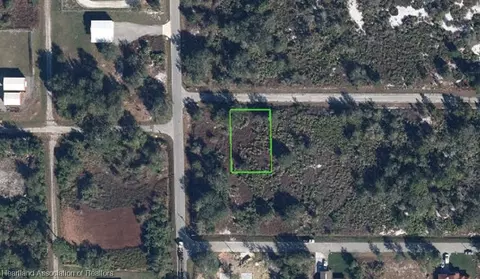 114 Hansen Ave, Lake Placid, FL 33852