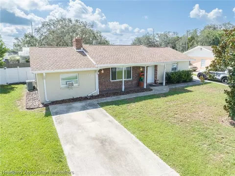 1711 Theon St, Sebring, FL 33870