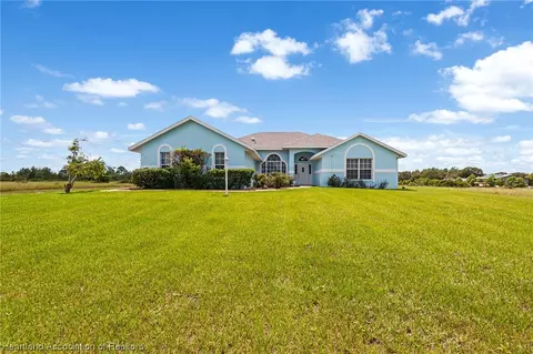 2611 W Shula Rd, Avon Park, FL 33825