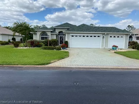 4021 Carter Creek Dr, Avon Park, FL 33825
