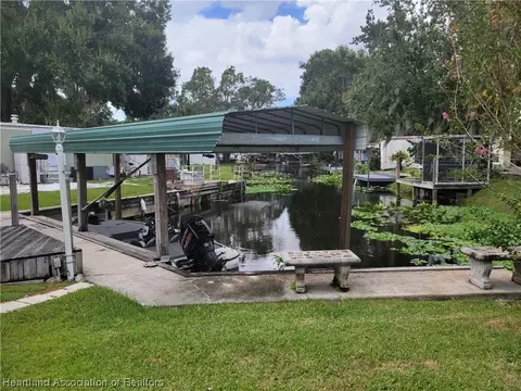 4208 Amanda Ln, Lorida, FL 33857 photo 2