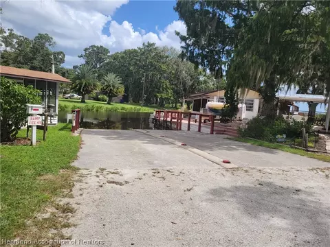 4208 Amanda Ln, Lorida, FL 33857 photo 17