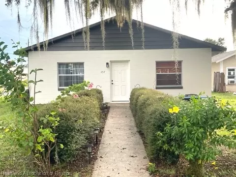 457 Oak Ave, Sebring, FL 33870