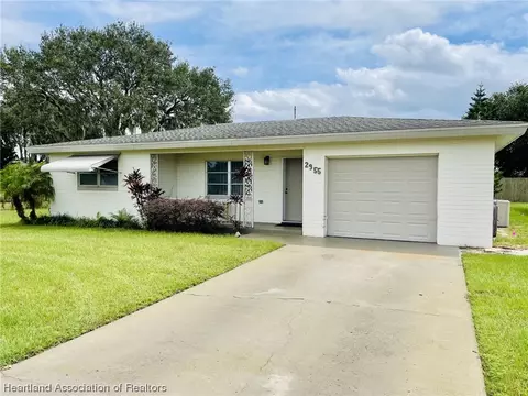 2955 W Dryden Rd, Avon Park, FL 33825