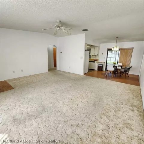 3700 Thunderbird Hill Cir, Sebring, FL 33872 photo 4