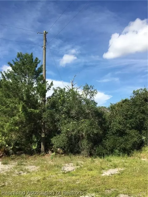 2720 Lakepoint S, Sebring, FL 33875 photo 2