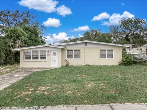 1318 Nahaw Ave, Sebring, FL 33870