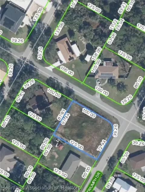 513 Triumph Dr, Sebring, FL 33872