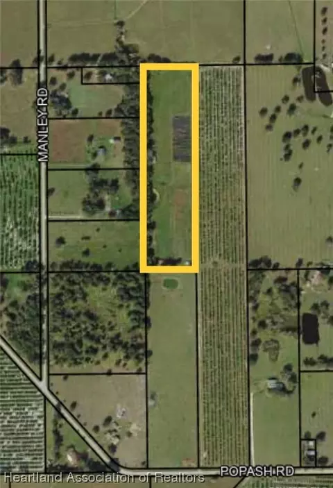 1025 Manley Rd, Wauchula, FL 33873