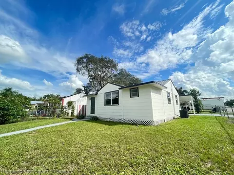 4803 7th St, Sebring, FL 33870 photo 2