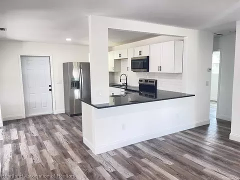 4803 7th St, Sebring, FL 33870 photo 8