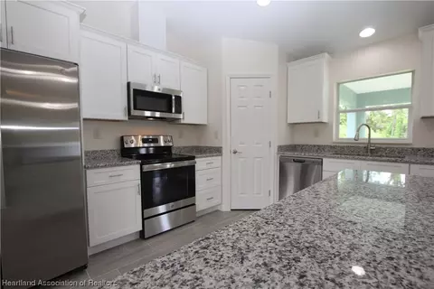 4428 Snapper Dr, Sebring, FL 33870 photo 10