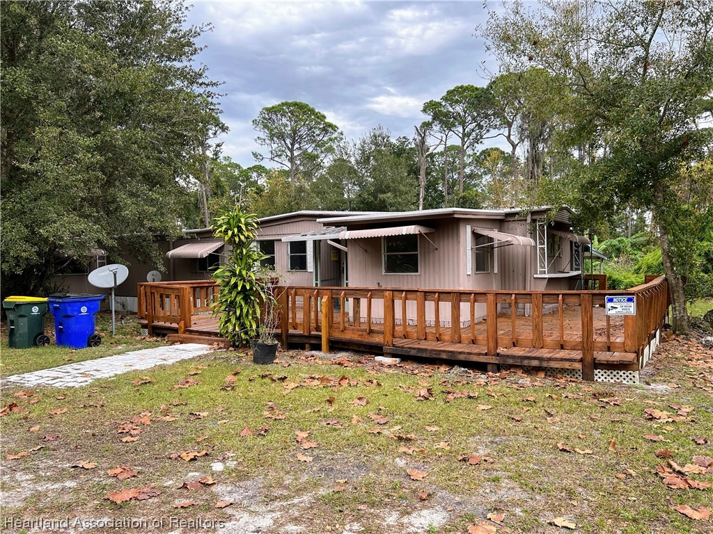 224 Pinehill Ln  