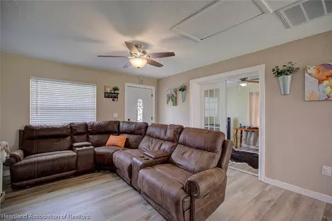 3704 King Dr, Sebring, FL 33870 photo 5