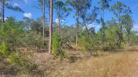5443 Lakewood Rd, Sebring, FL 33875