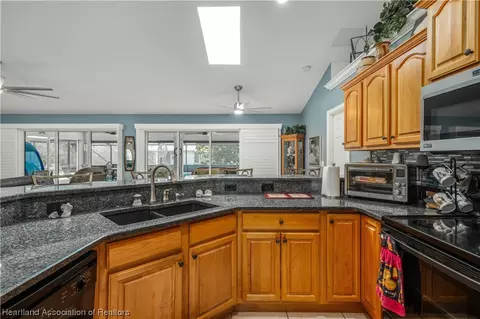2830 Monza Dr, Sebring, FL 33872 photo 18
