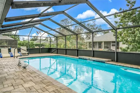 2830 Monza Dr, Sebring, FL 33872 photo 4