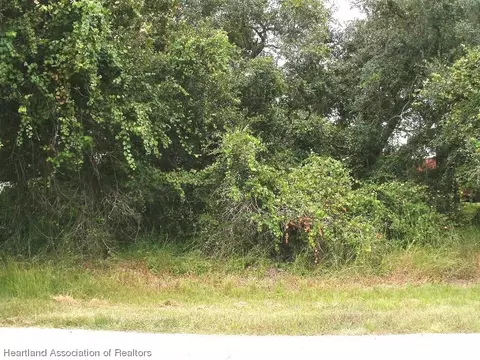 5154 Shad Dr, Sebring, FL 33870