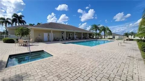 1417 Stone Ridge Cir, Sebring, FL 33870 photo 10
