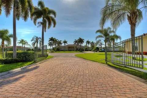 1384 Stone Ridge Cir, Sebring, FL 33870 photo 13