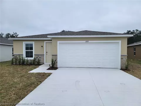 1389 Stone Ridge Cir, Sebring, FL 33870