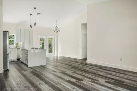 837 Renault Ave, Sebring, FL 33872 photo 13