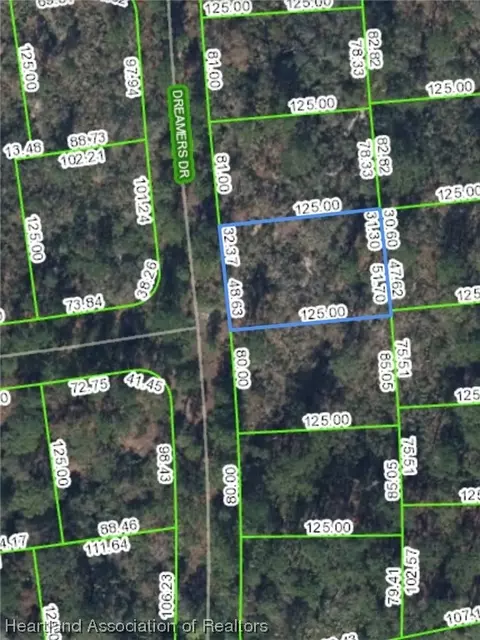 261 Dreamers Dr, Lake Placid, FL 33852