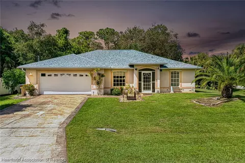 101 W 6th St, Lehigh Acres, FL 33972