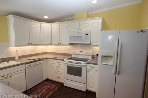 400 Hickory Ridge Dr, Sebring, FL 33876 photo 9