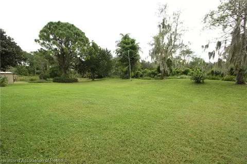 400 Hickory Ridge Dr, Sebring, FL 33876 photo 3