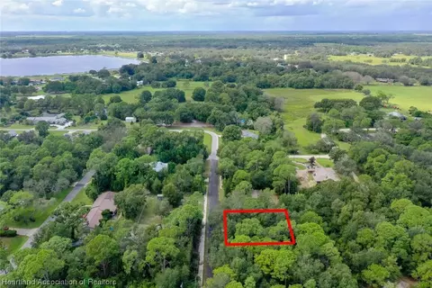 2246 N West Shore Dr, Avon Park, FL 33825