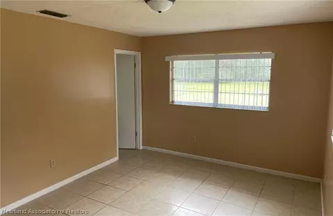113 Voss Ct, Sebring, FL 33876 photo 6