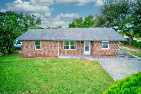 529 N Irvington Rd, Avon Park, FL 33825