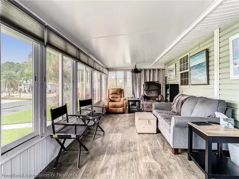 395 Pine Loop 1, Frostproof, FL 33843 photo 7