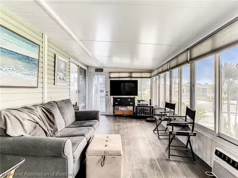 395 Pine Loop 1, Frostproof, FL 33843 photo 8