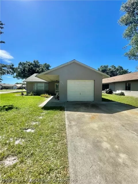 4701 Golfview Rd, Sebring, FL 33875 photo 5