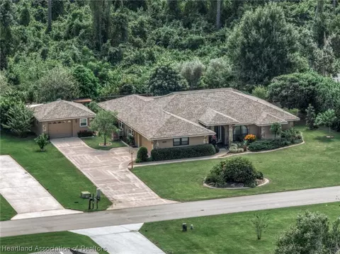 4608 Duffer Loop, Sebring, FL 33872